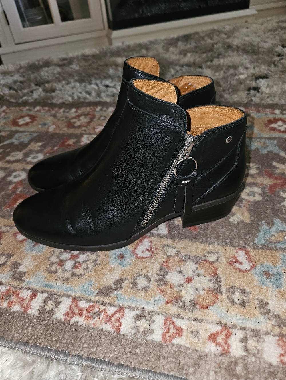 PIKOLINOS 'Daroca' Gorgeous Black Zip Ankle Boots Size 10.5-11/41 Pre-owned!